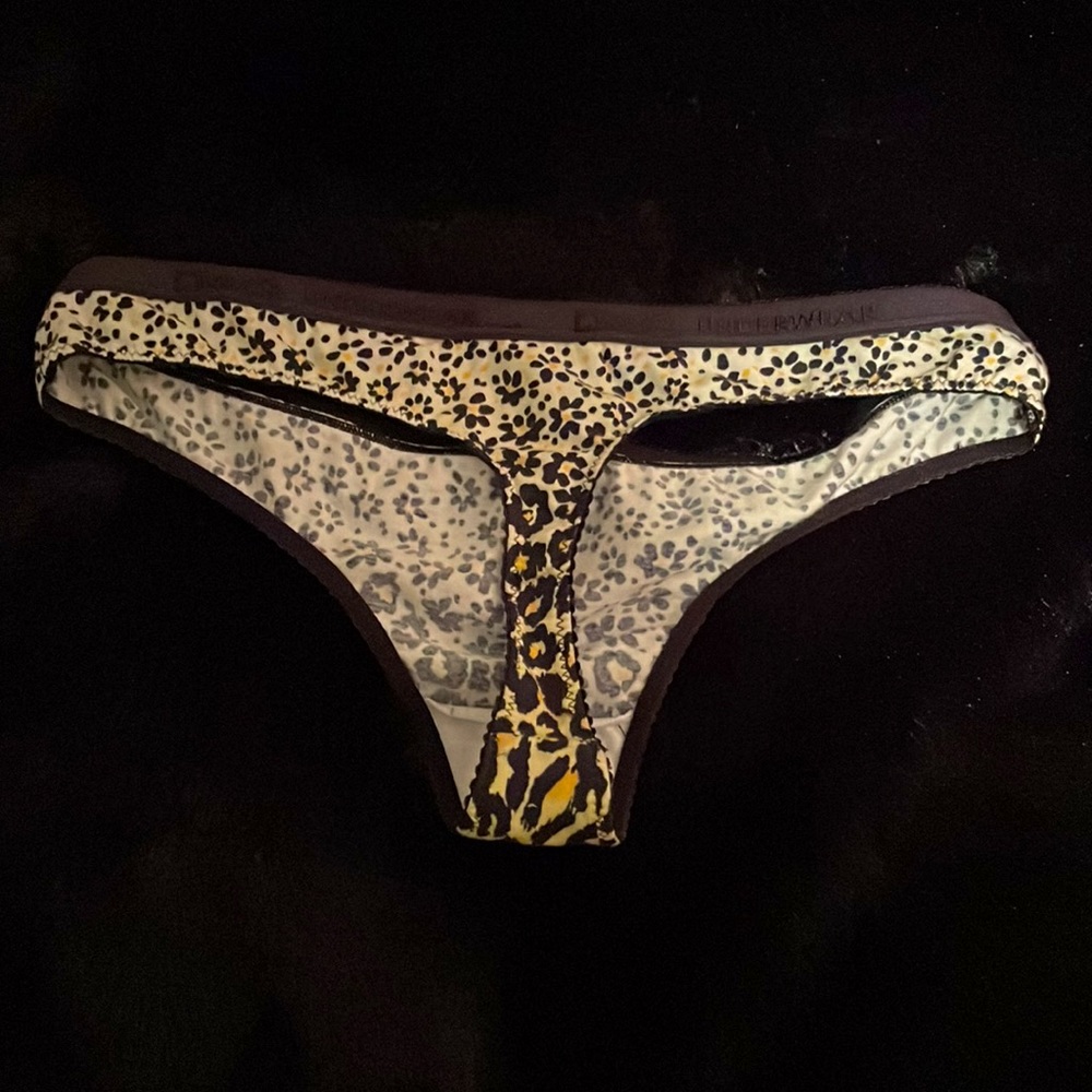 Dolce & Gabbana Cotton Thong *NWOT* - Picture 4 of 4